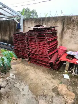 Dijual Genteng Metal Pasir Warna Merah