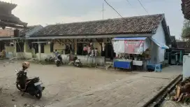 Rumah kontrakan 4 pintu Dekat pasar Lama