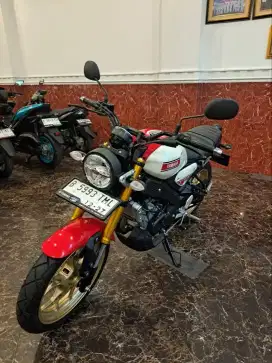 DP 4 JT XSR 2022 LIMITED EDITION . BISA BAYAR DI TOKOPEDIA