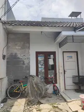 Dijual Rumah Galuh Mas Kerawang