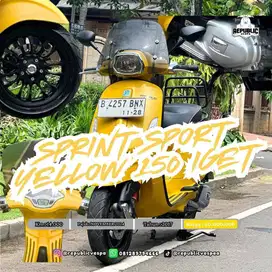 Vespa SPRINT SPORT 150 IGET Tahun 2017 WARNA YELLOW VERY GOOD