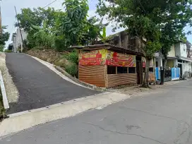 Tanah 210 strategis UNS