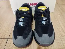 Sepatu Kanky x One piece edisi Sanji