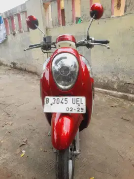 Honda Scoopy 2014 mulus