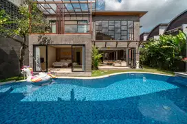Villa Mewah 4KT di Kerobokan Dekat Canggu