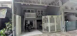 JUAL CEPAT RUMAH KUPANG JAYA 2 LANTAI SELANGKAH MAYJEND SUNGKONO