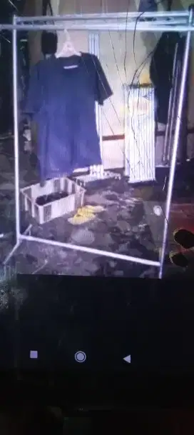 JEMURAN SIMPEL BAJU ANAK2 DAN BAJU DEWASA BNGKR PASANG.