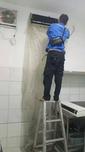 Service ac service pompa air service kulkas Dan bongkar pasang ac