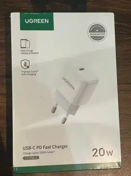 CHARGER UGREEN 20W