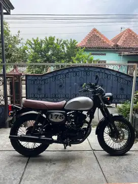 Kawasaki W 175 SE 2017