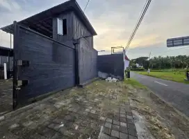 Disewakan gudang siap pakai akses mudah lokasi bantul