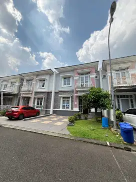 Rumah Cantik Lokasi Strategis di Menaggio Village Gading Serpong