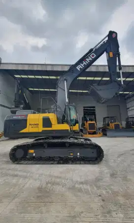 BUTUH EXCAVATOR TANGGUH UNTUK PROYEK BERAT?