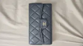 Preloved channel wallet