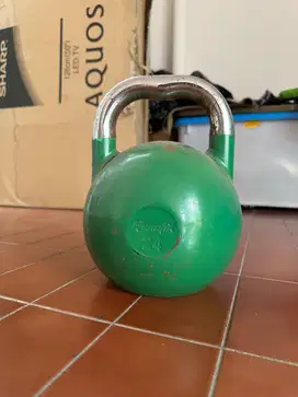 Jual cepat Kettle bell 24 kg