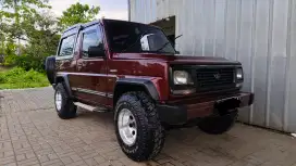 DIJUAL DAIHATSU FEROZA MEGATOP