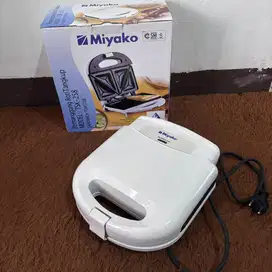 MIYAKO SANDWICH TOASTER PEMANGGANG ROTI