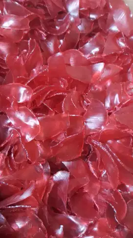 Kerupuk merah bakso dan pecel