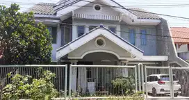 Dijual Murah‼️Rumah 2Lt Rungkut Asri Utara