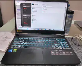 Dijual Laptop ACER NITRO 5 AN515-57  i7 bagus murah (HARGA NETT ya)