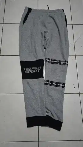 Jogger 24 karat limeted edition keren utk casual dan acara tertentu