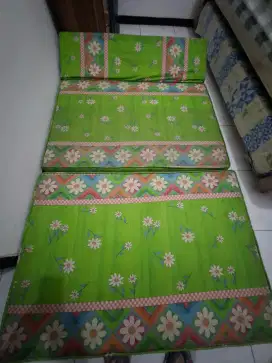 Sofa bed/kasur busa lipat karakter