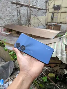 Oppo Reno 8T 8/256gb jual cepat Murmer !