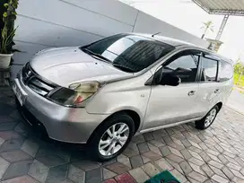 Grand livina 2011 silver XV mt manual grenlivina grandlivina grend