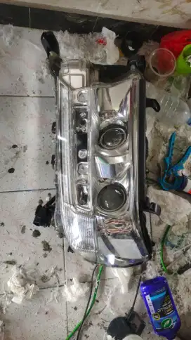 Head Lamp ori Land Cruiser tahun 2022