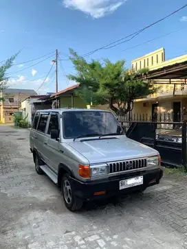 Kijang petak 1994