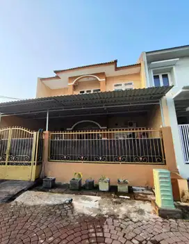 Rumah dimensi besar, kamar banyak, layout bagus, Nirwana Eksekutif