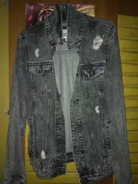 jaket merk pull&bear
