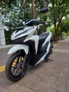 CASH KREDIT DP MINIM 1JTA HONDA VARIO 125 CBS ISS THN 2021 PAJAK IDUP