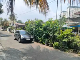 rumah tua hitung jual tanah saja di Nusaloka bsd city, luas 200m2