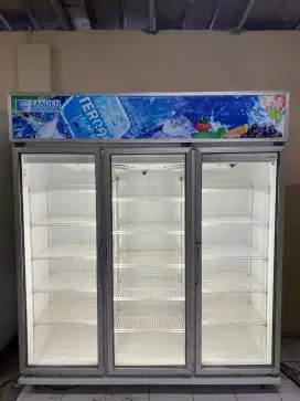Showcase 2& 3pintu