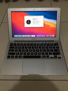 MACBOOK AIR 11 INCH 2015