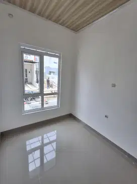 Rumah Tnpa DP 1 km Halte Transjakarta Ciledug Pesanggrahan