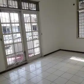 Rumah Janur Elok Kelapa Gading Jakarta Utara