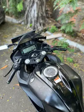 Motor Yamaha R15 V3 2017