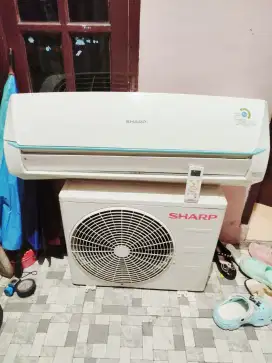 AC Sharp Thailand 3/4 PK, Baru pakai 8 bulan, mulus + pasang