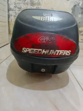 Box Motor Givi Second + Bracket Lexy