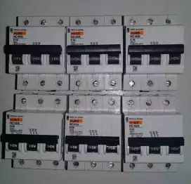 Mcb merlin gerin multi nc45a 3phase 6pcs seken