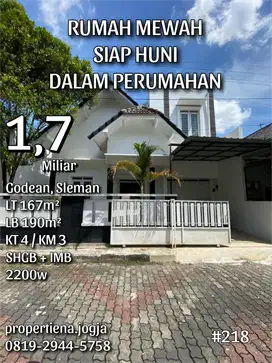 RUMAH MEWAH SIAP HUNI DALAM PERUMAHAN