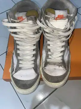Preloved sepatu nike