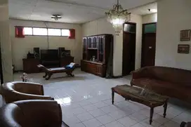 Rumah di Mainroad Malabar Pusat Kota Bandung jual cepat hitung tanah