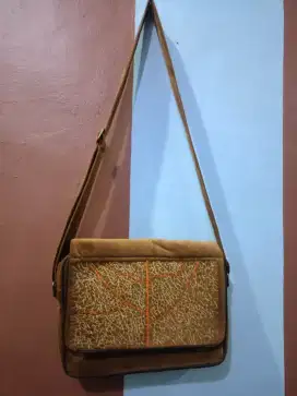 Tas jinjing merk namian