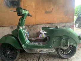 Body Set Vespa Px 1983 Banda Aceh