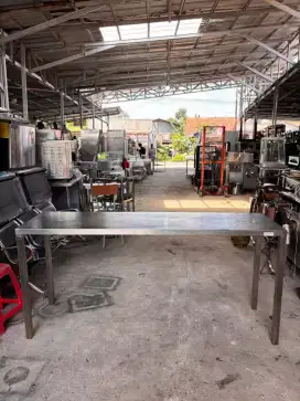 Meja 1 susun
Ukuran 185x53x85
