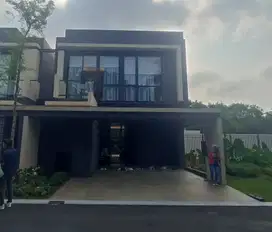Rumah Mewah di Lippo Sentral, lokasi bergensi, elite, aman dan nyaman.