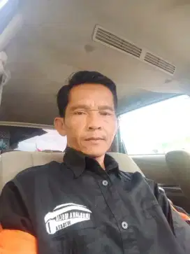 Mencari pekerjaan supir pribadi